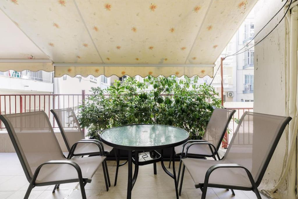 Lassani Cozy And Quiet, 2 Bedroom Apartm With Spacious Balcony سالونيك المظهر الخارجي الصورة